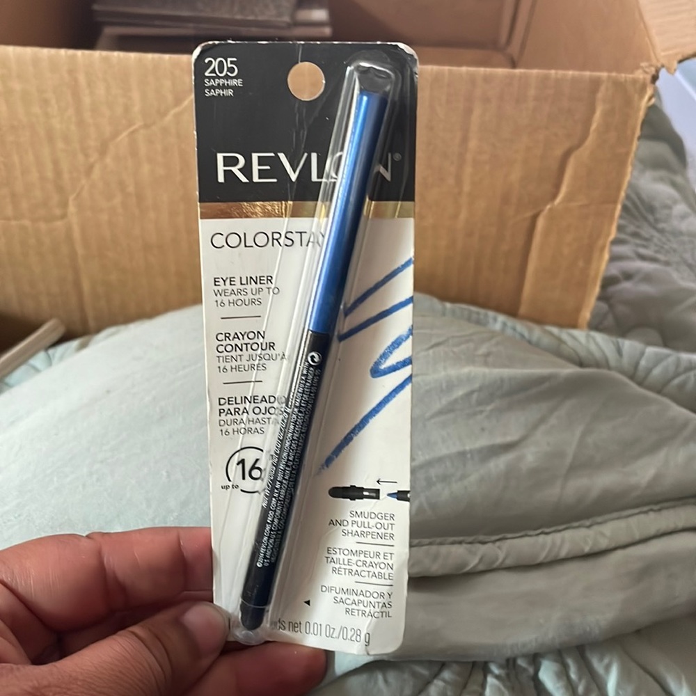 Revlon sapphire eye liner
